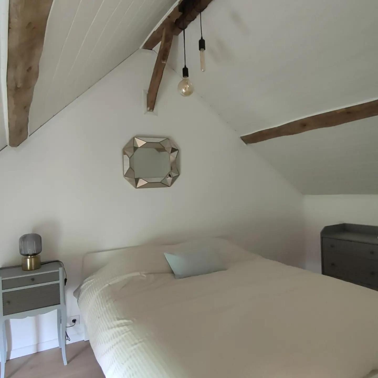Bed and Breakfast Eden Koi Conteville  Habitación foto